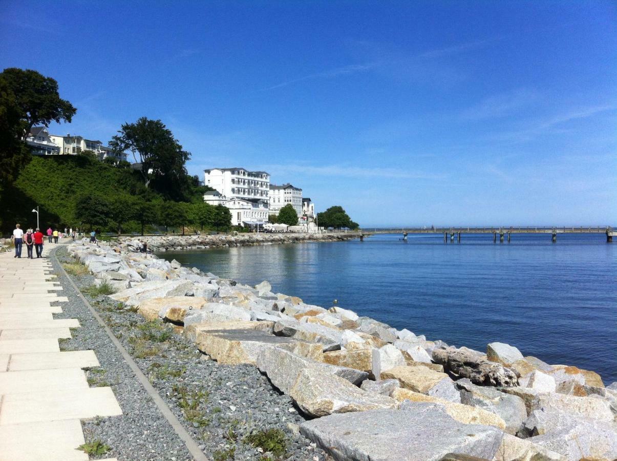 Fuerstenhof Fewo Groenland Apartment Sassnitz Exterior photo